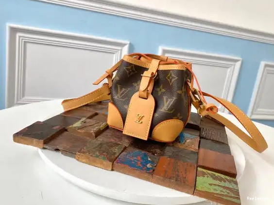 Cheap VUITTON LOUIS PURSE NOÉ 0707